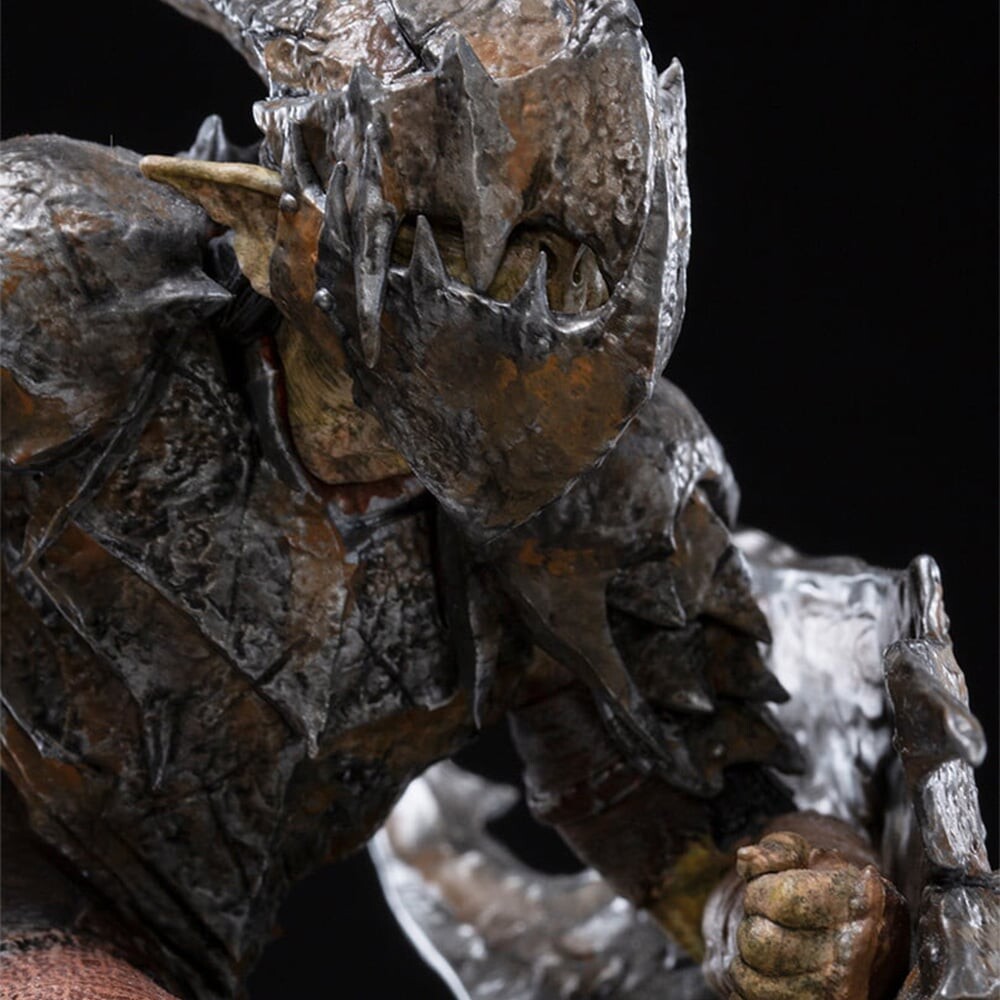 Ringenes Herre Figur - Bevæbnet Orc Statue - 1:10