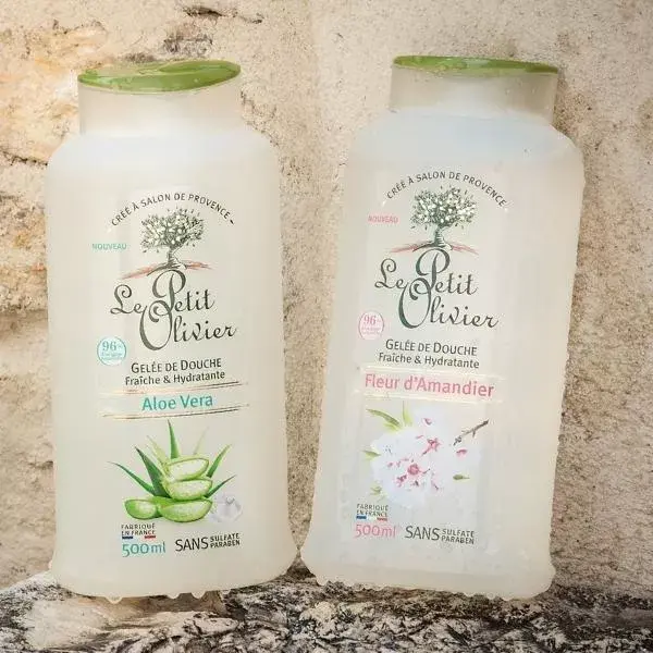 Le Petit Olivier - Gel de Banho - Flor de Amêndoa - Sem Sabão 500ml
