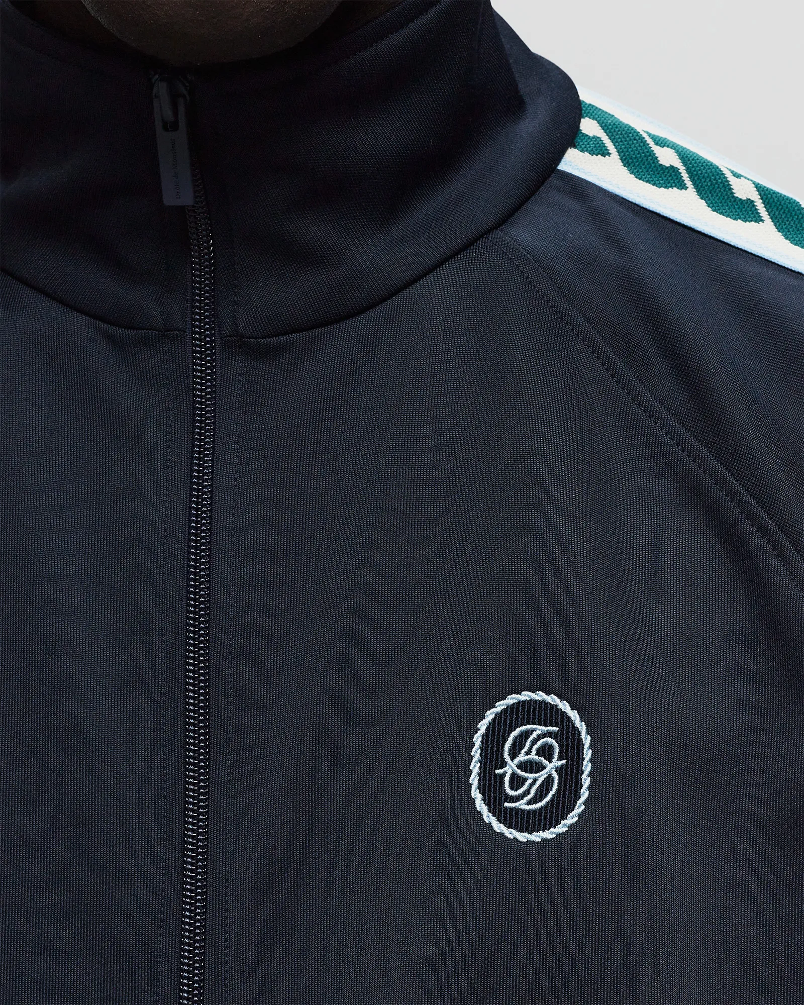 Drôle de Monsieur La Veste Survet'