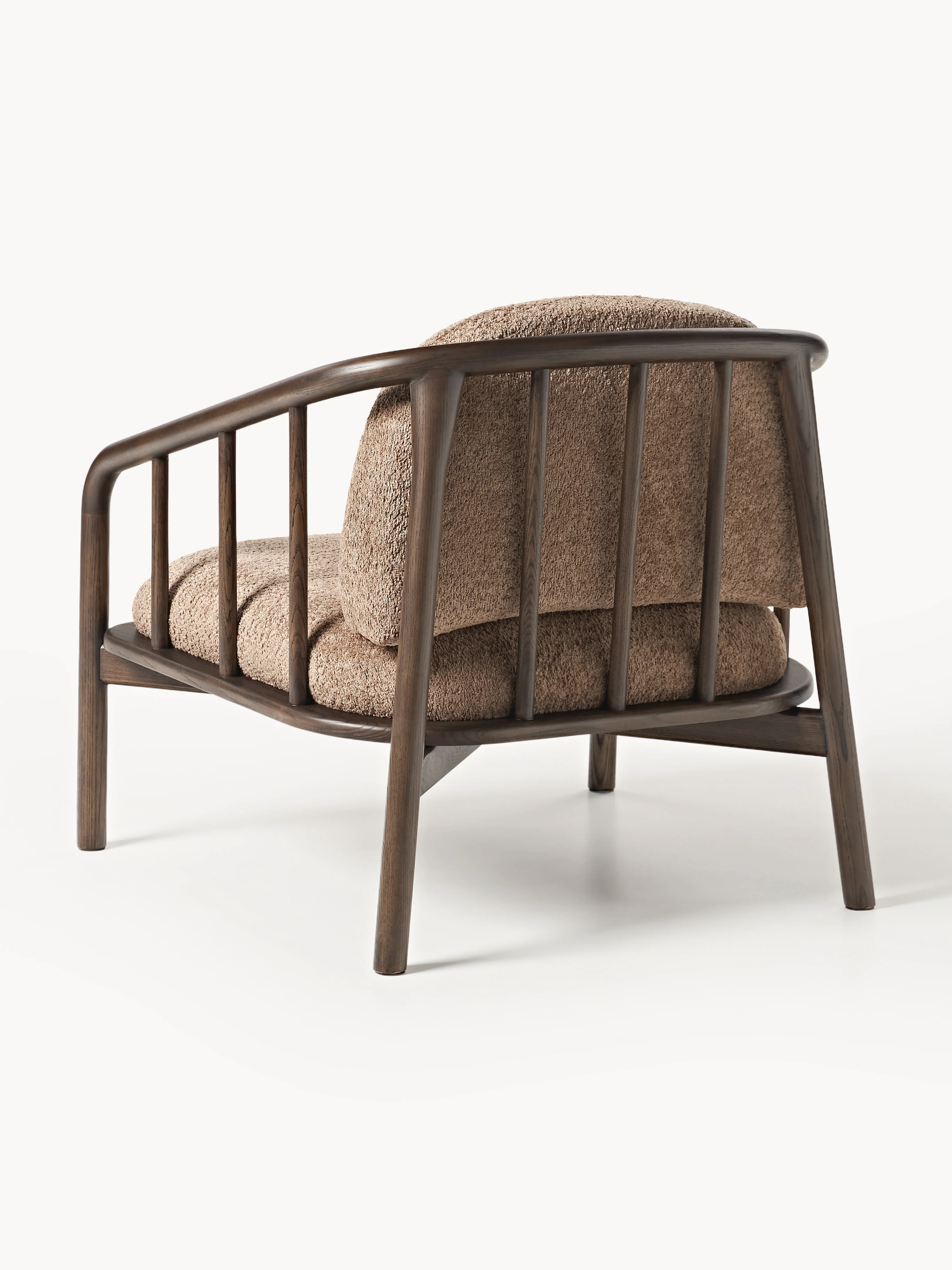 Loungefauteuil Balin van essenhout met teddy-bekleding