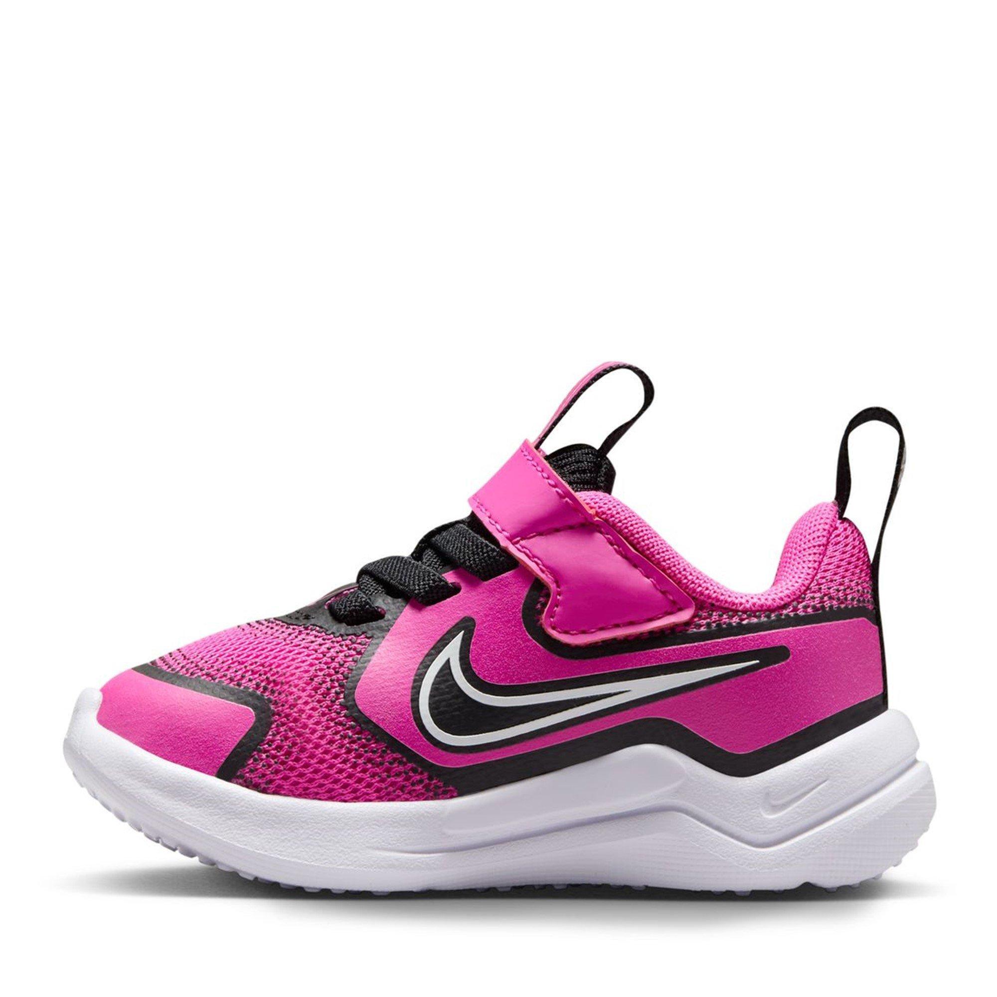 Nike Nike Cosmic Runner In52