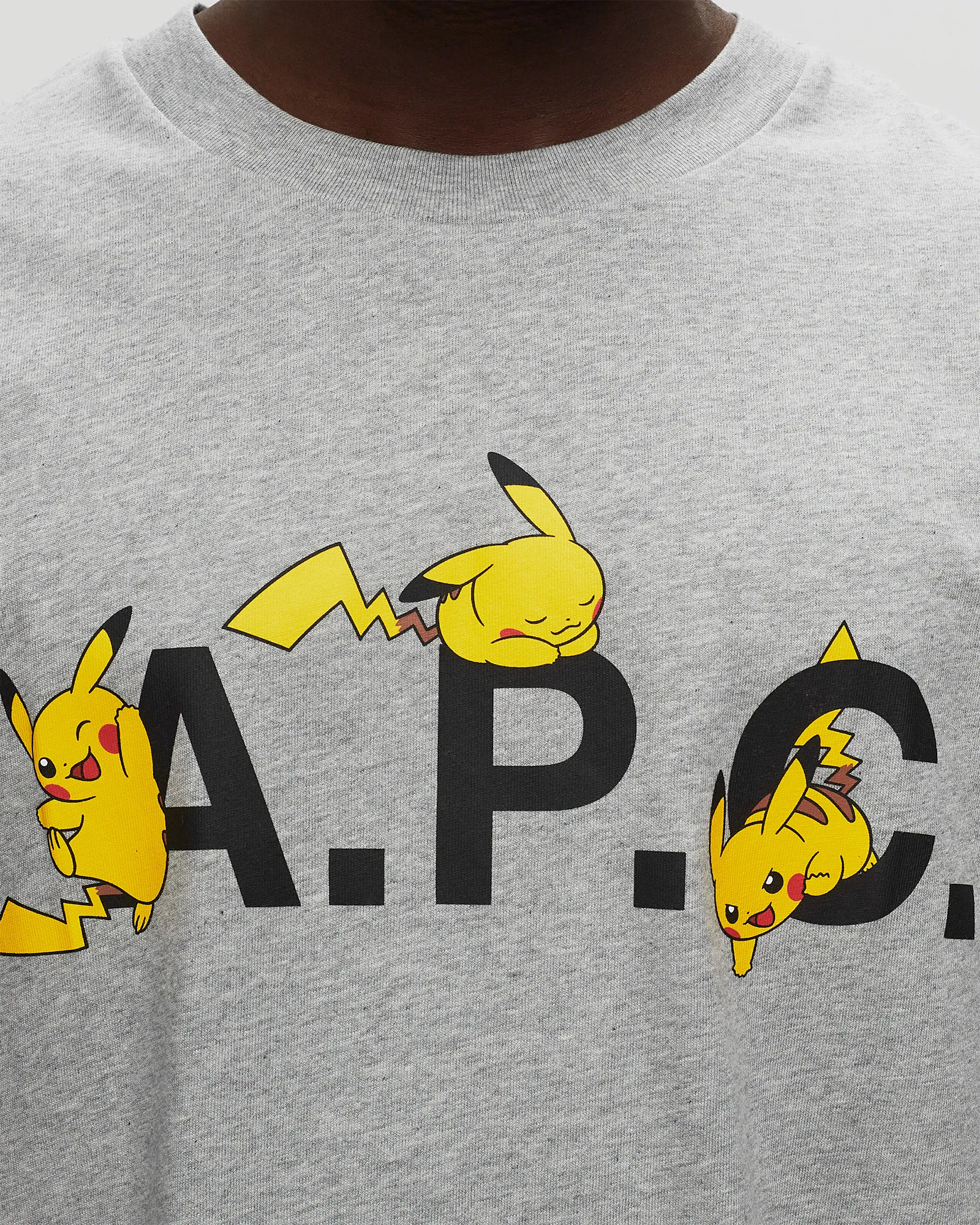 A.P.C. t-shirt pokémon pikachu H