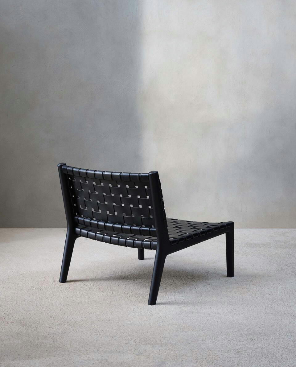 POLTRONA 01