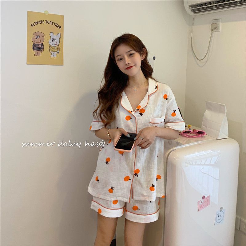 Tanee - Pyjamaset: Top met korte mouwen en print + korte broek