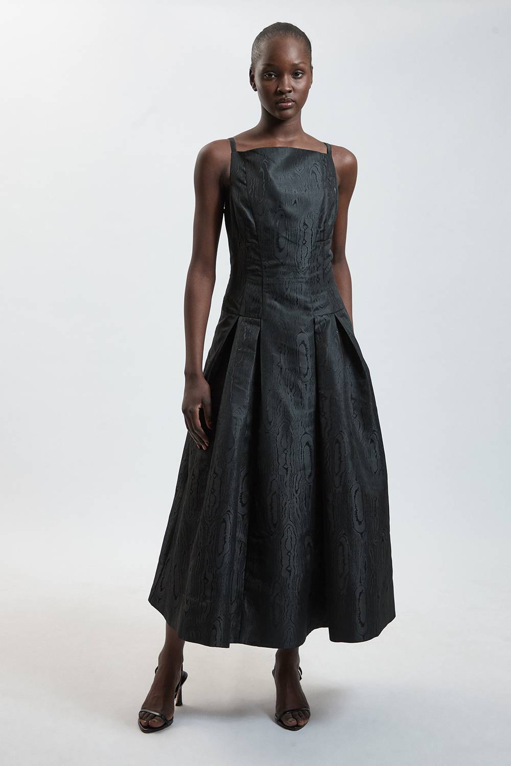 KarenMillen Robe Midi À Bretelles Et Encolure Carrée En Taffetas Sergé