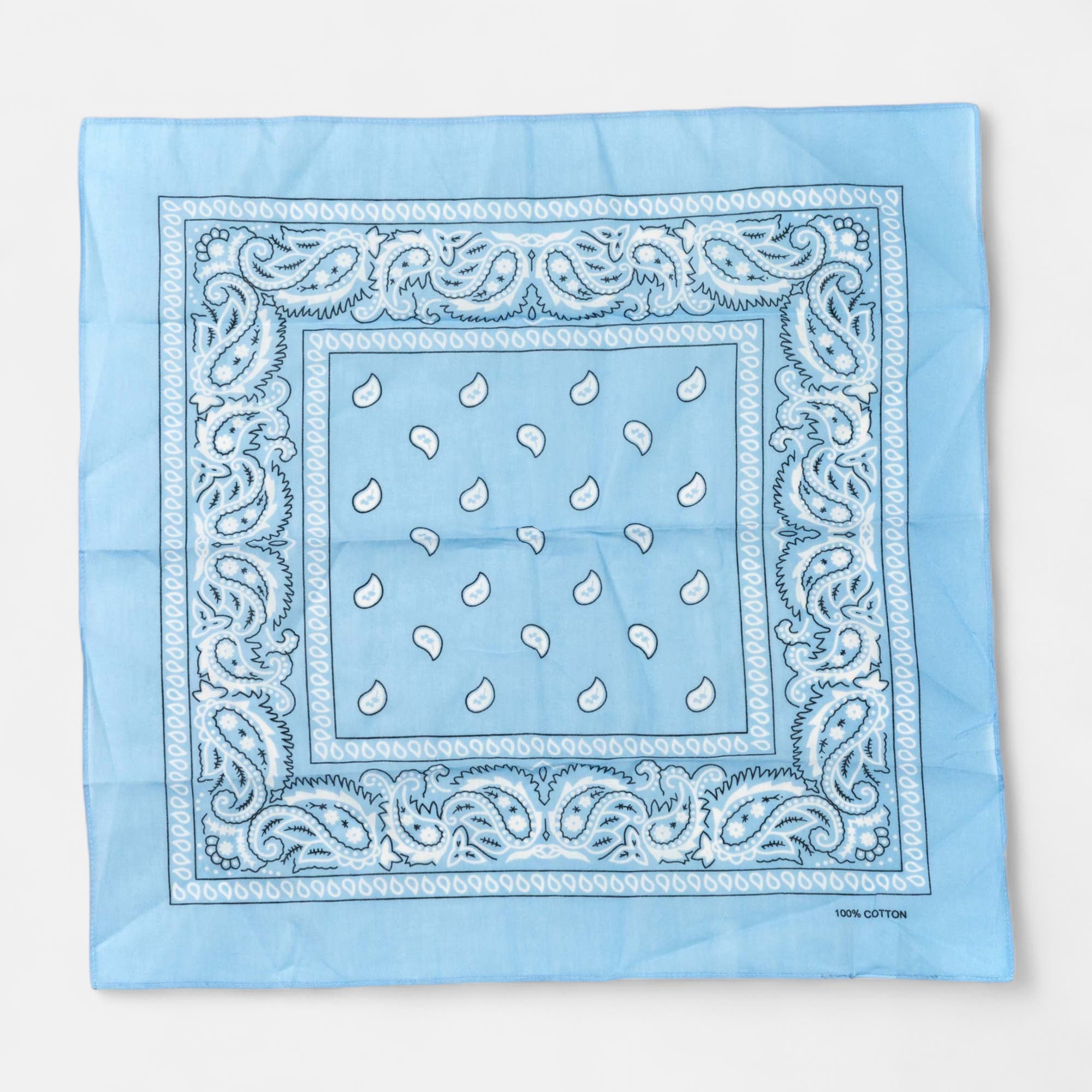 Foulard bleu ciel