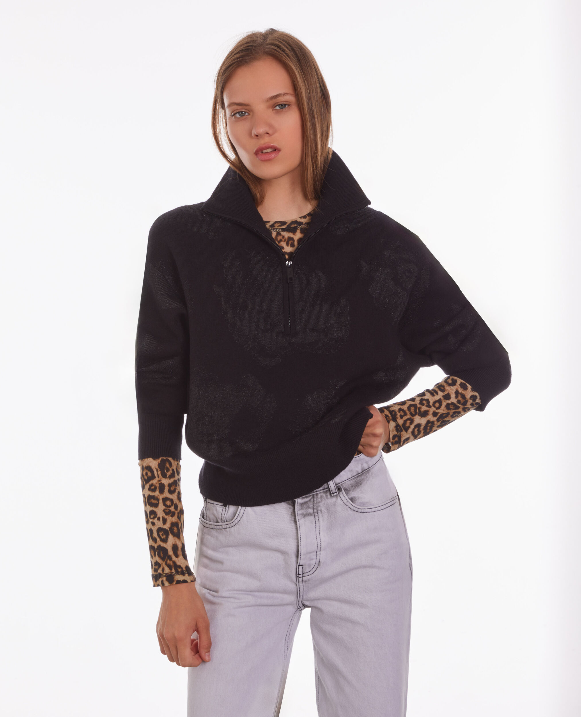 Pull noir en laine mélangée avec motifs lurex