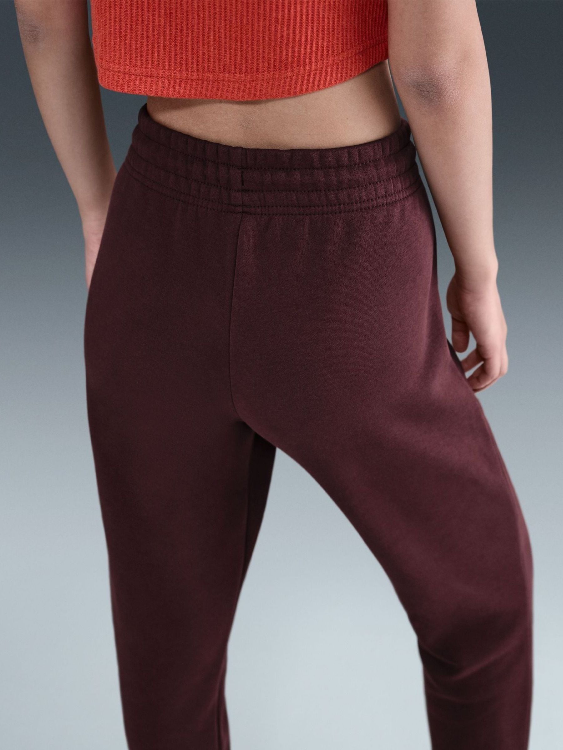 Rood - Nike Phoenix fleece joggingbroek met halfhoge taille