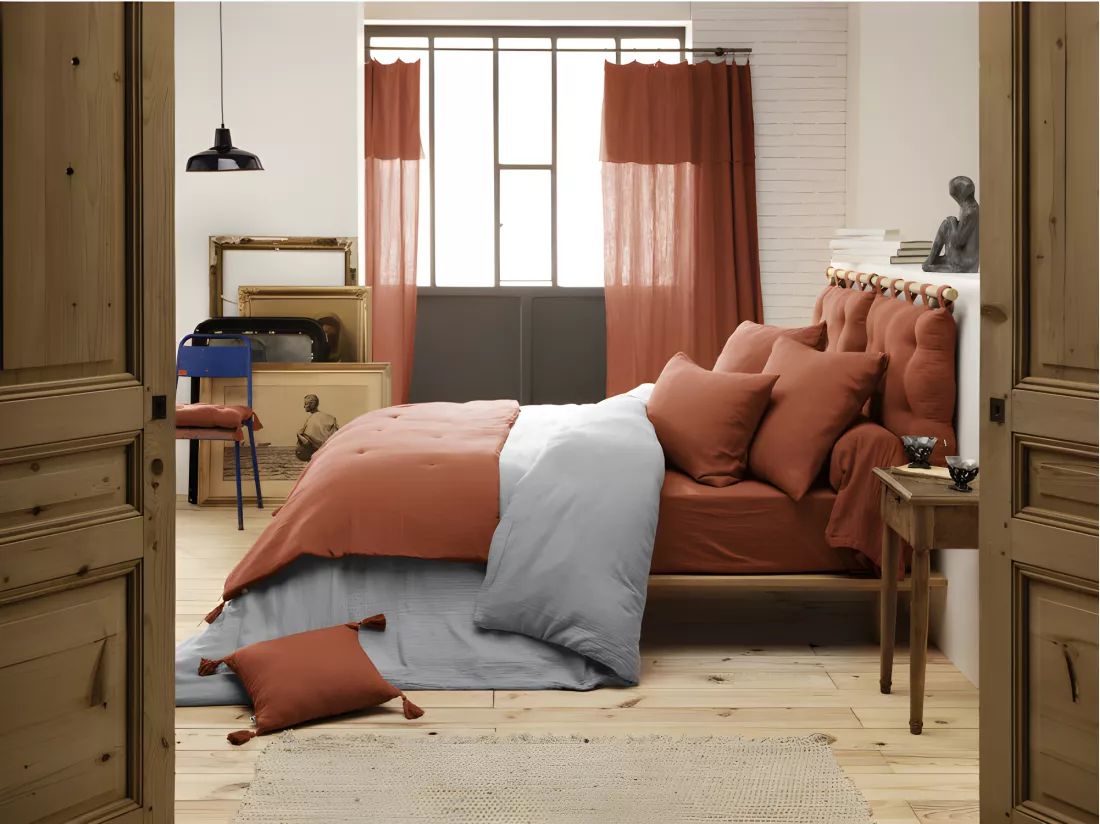 Édredon 150 x 150 cm gaze de coton terracotta avec 4 pompons - PEPA