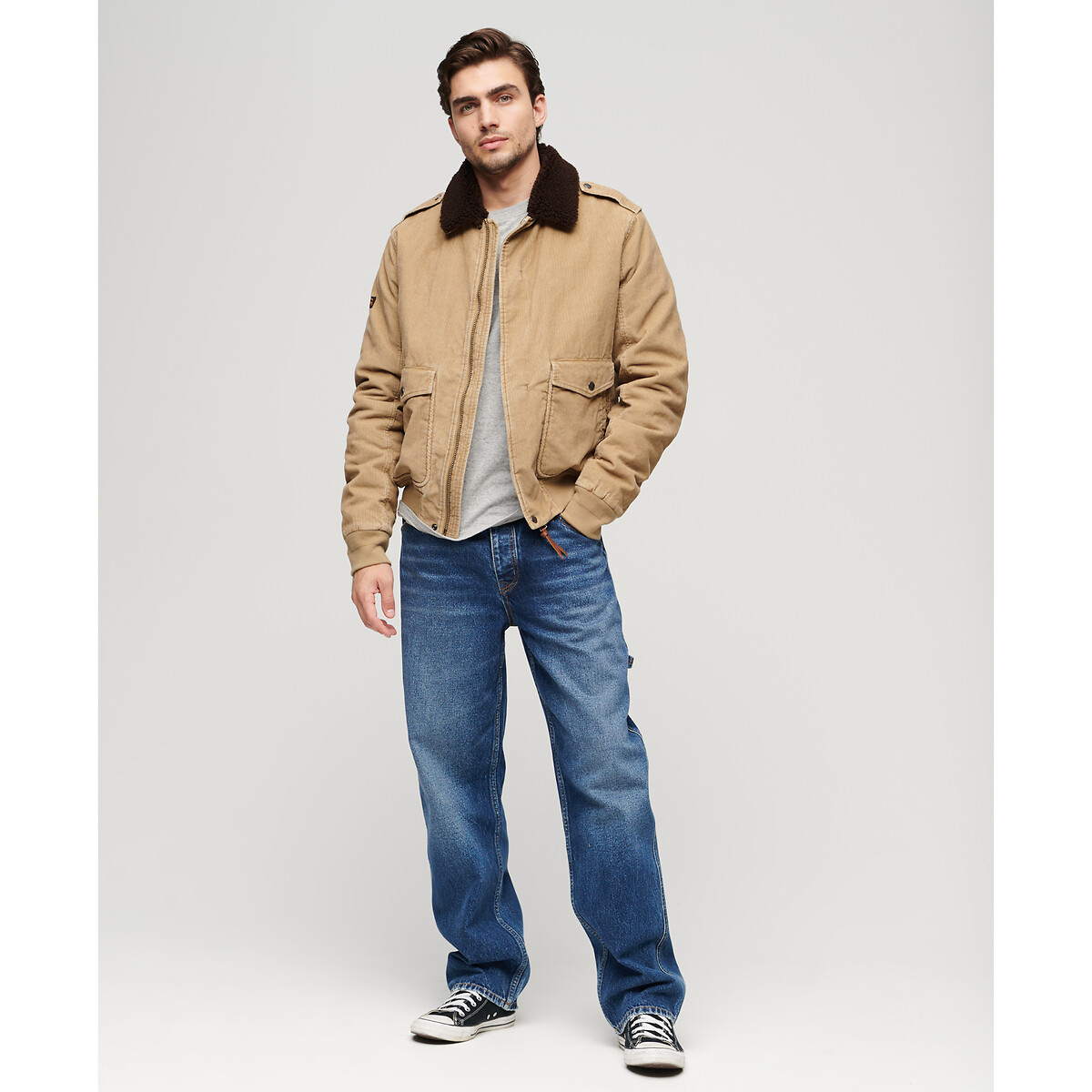 Jaqueta SUPERDRY com gola de veludo