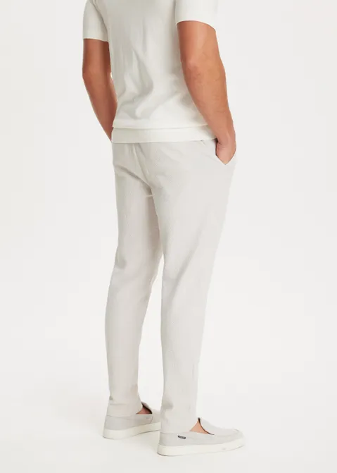 Chino met structuur kit (KIT)