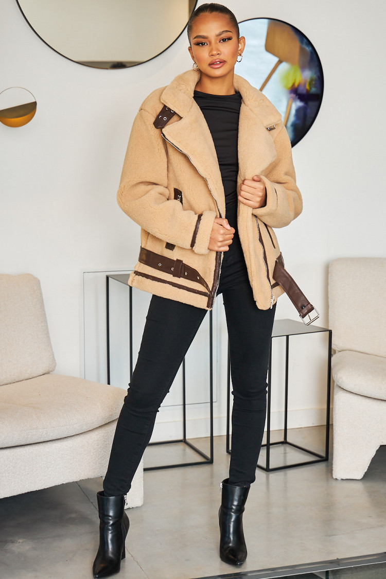 Perfecto camel en fourrure