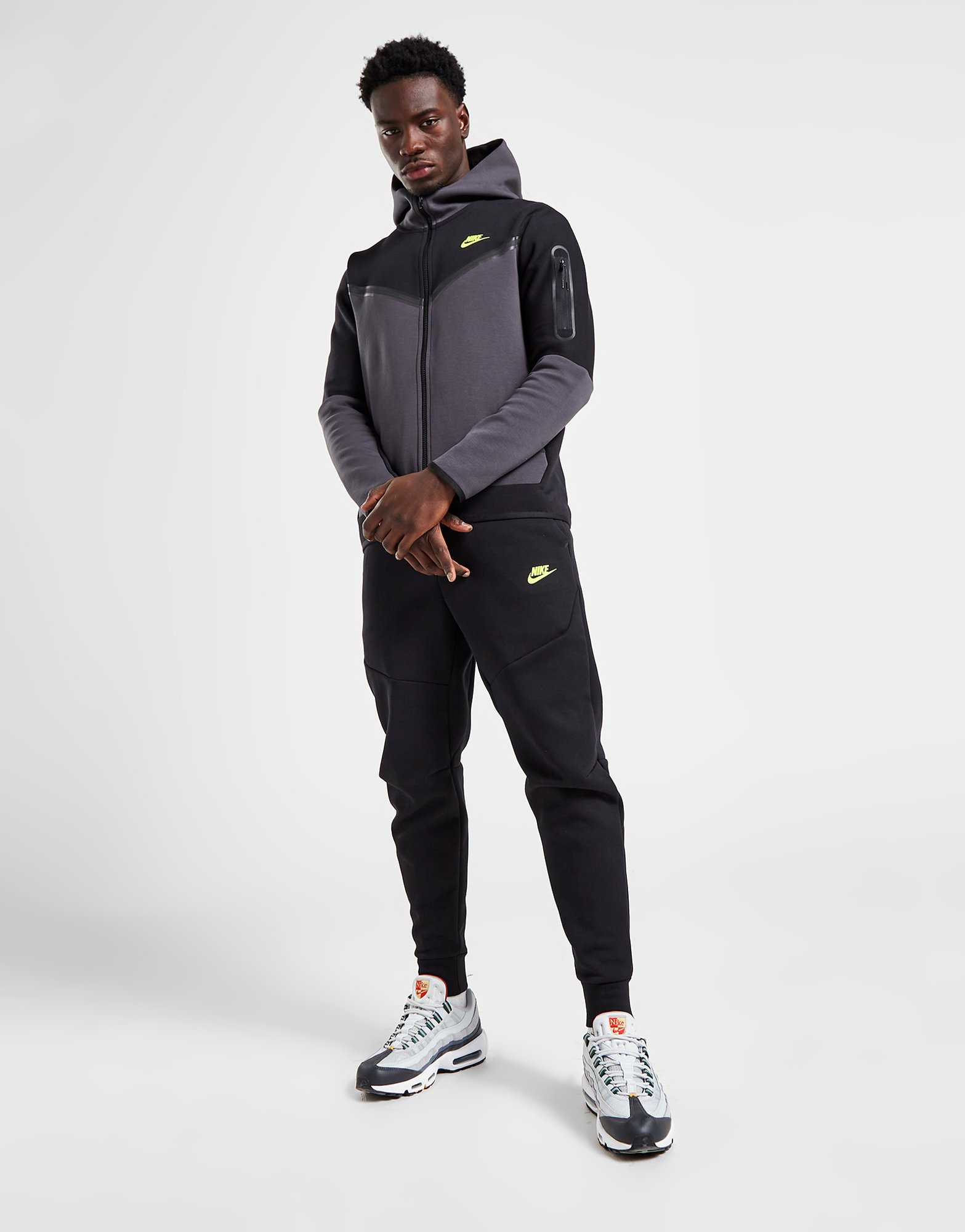 Nike Pantalon de jogging Tech  Homme