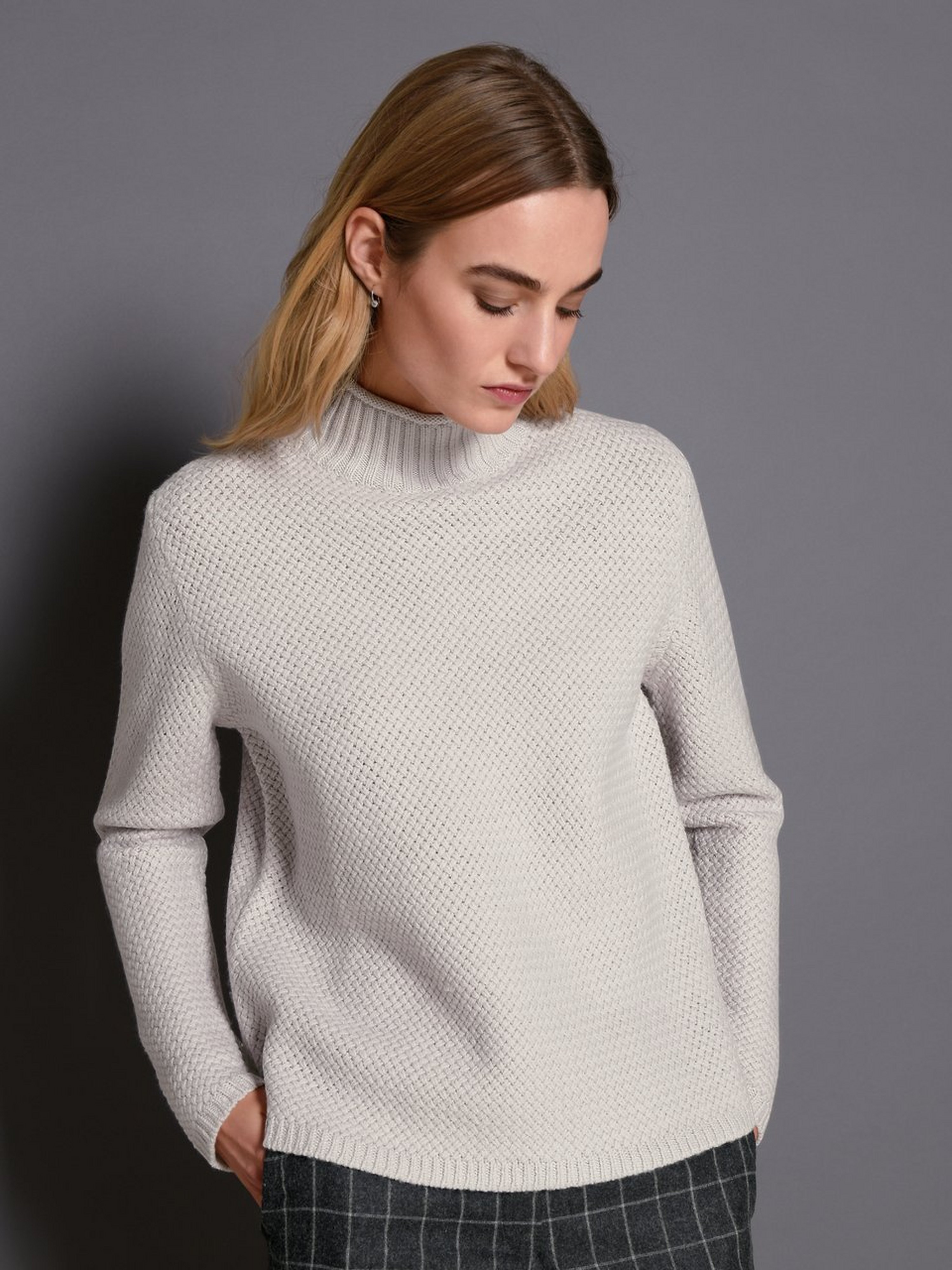 Pullover mit Stehkragen