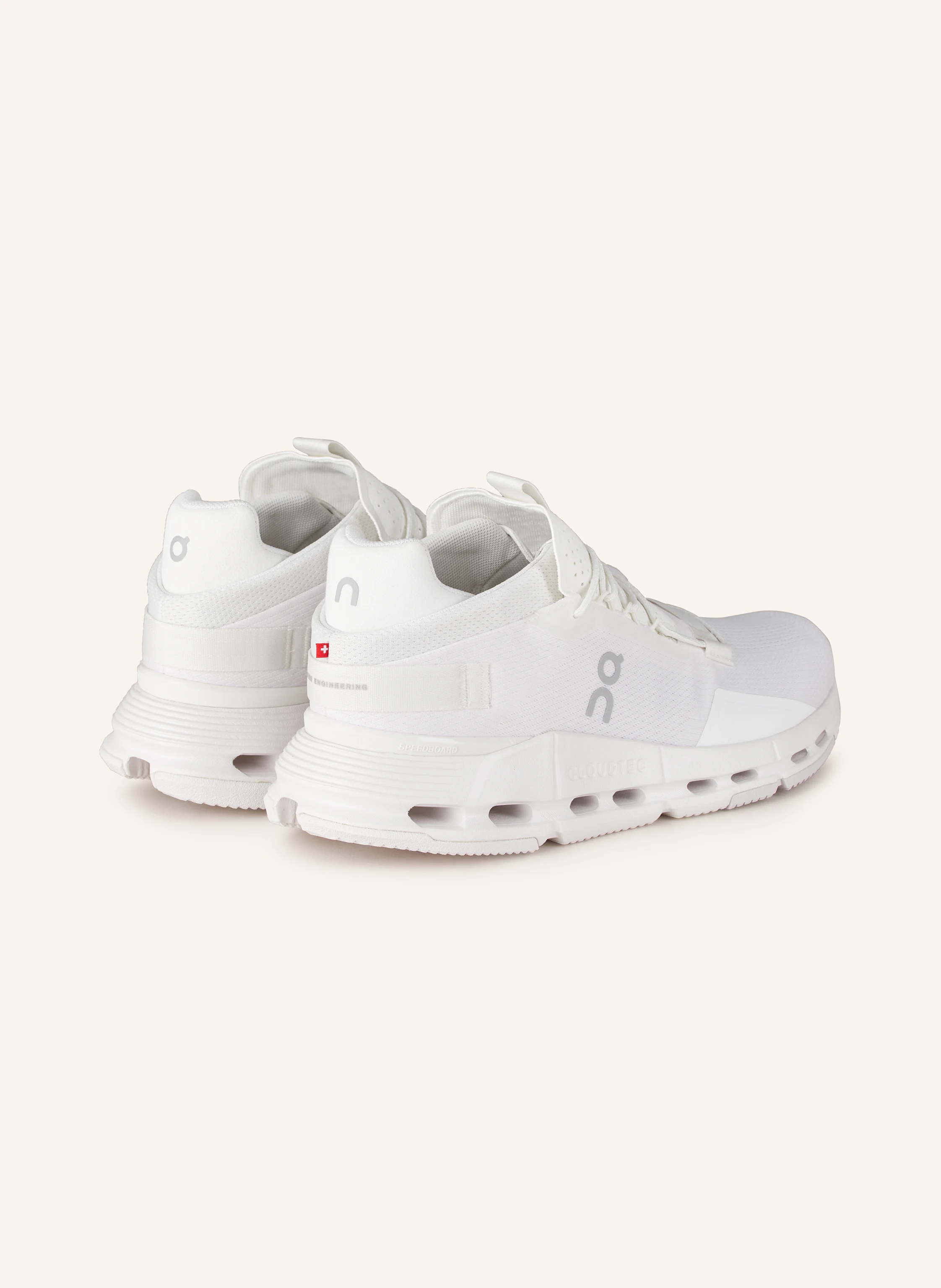 On Sneaker CLOUDNOVA 2