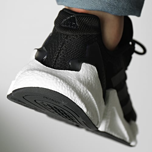 Baskets X9000L4 M S23669 Core Black Cloud White