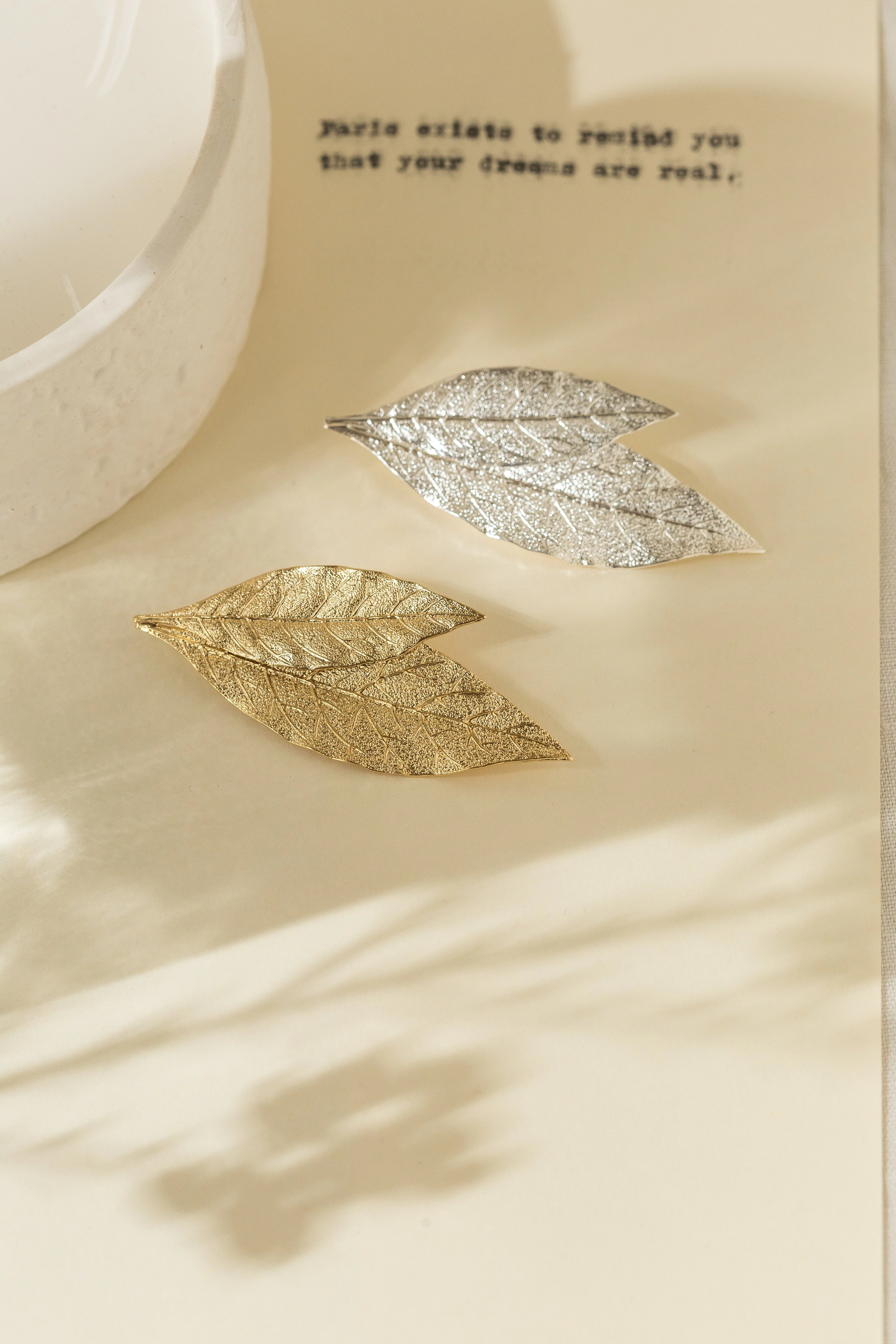 THALIE - Broche feuilles doré à l'or fin | Argent