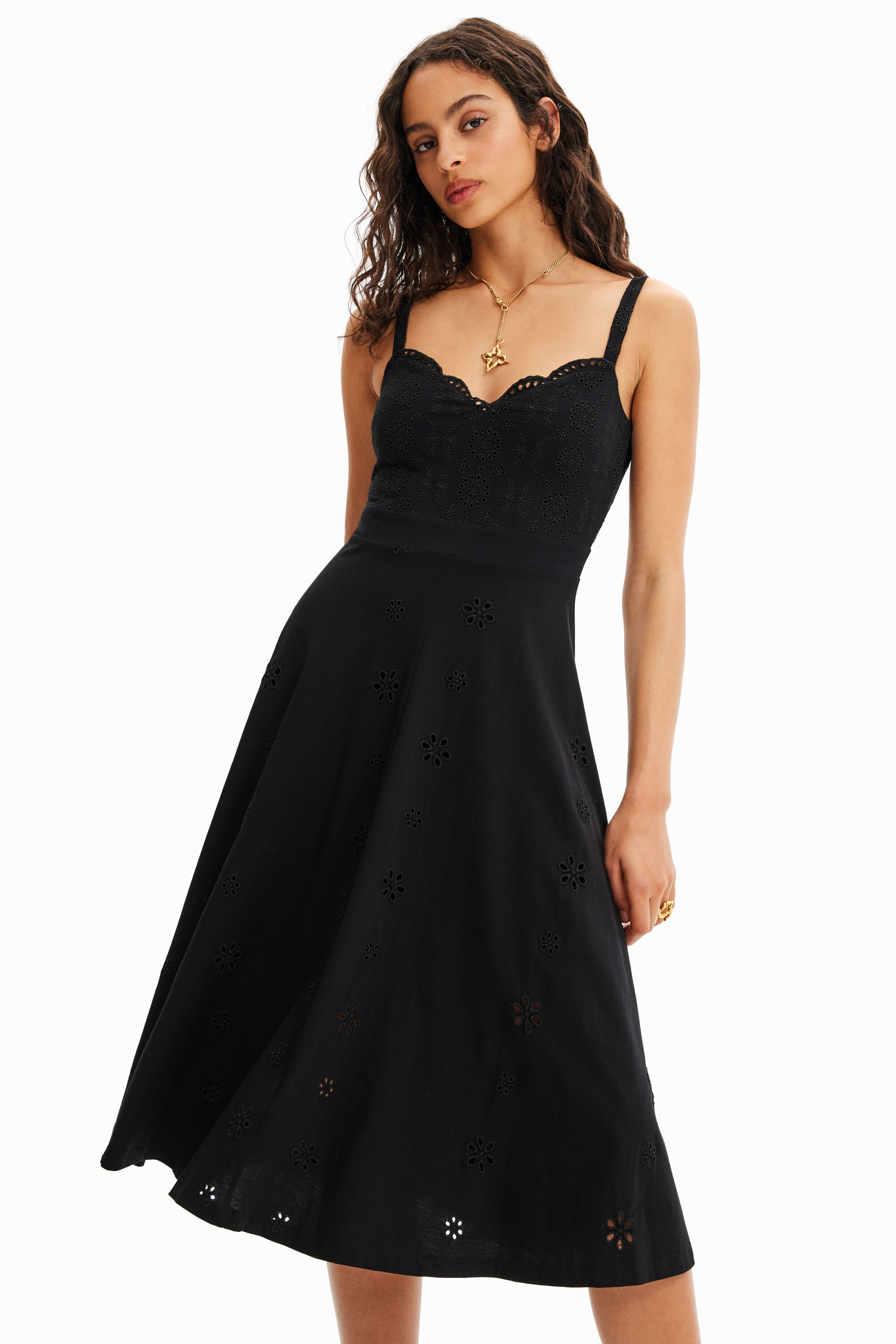 Robe midi broderie suisse