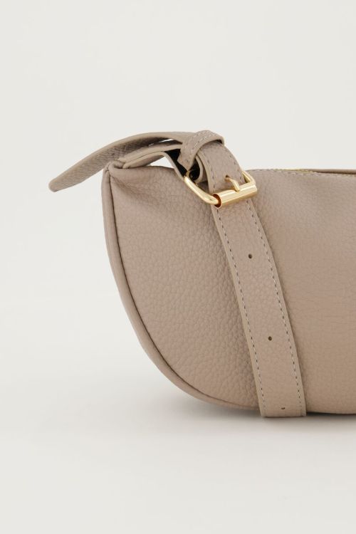 Taupe crossbody tas met goudkleurige rits