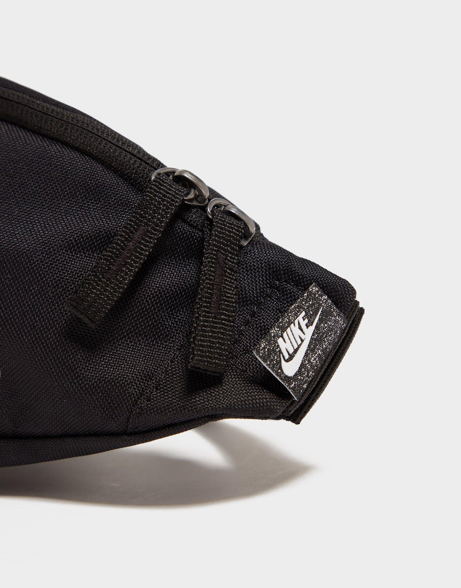 Nike Sac Banane Heritage