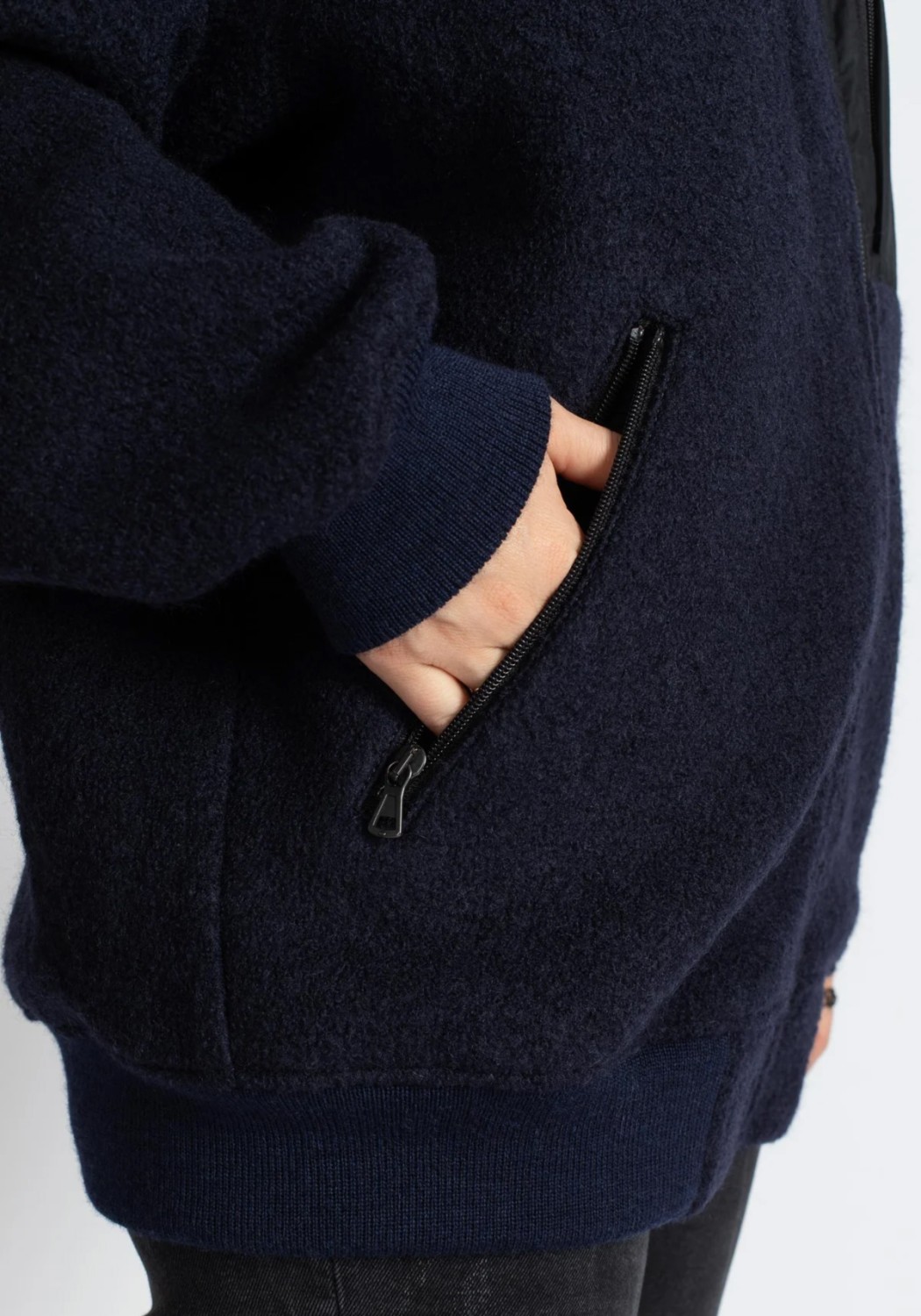 Jeckybeng The Natural Wool Fleece Jacket Navy
