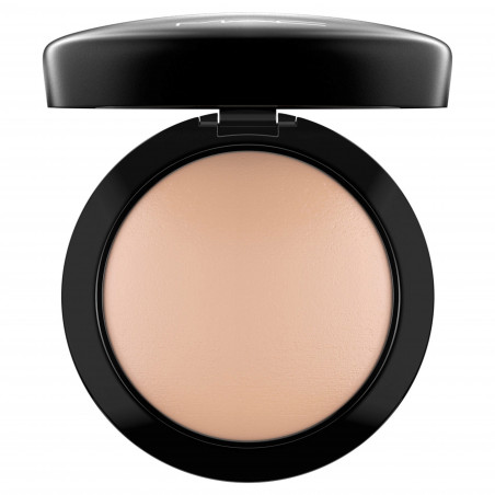 M·A·C Cosmetics Poudre Mineralize - Medium plus