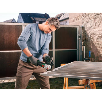 Bosch 18V haakse slijper UniversalGrind 125mm (zonder accu)