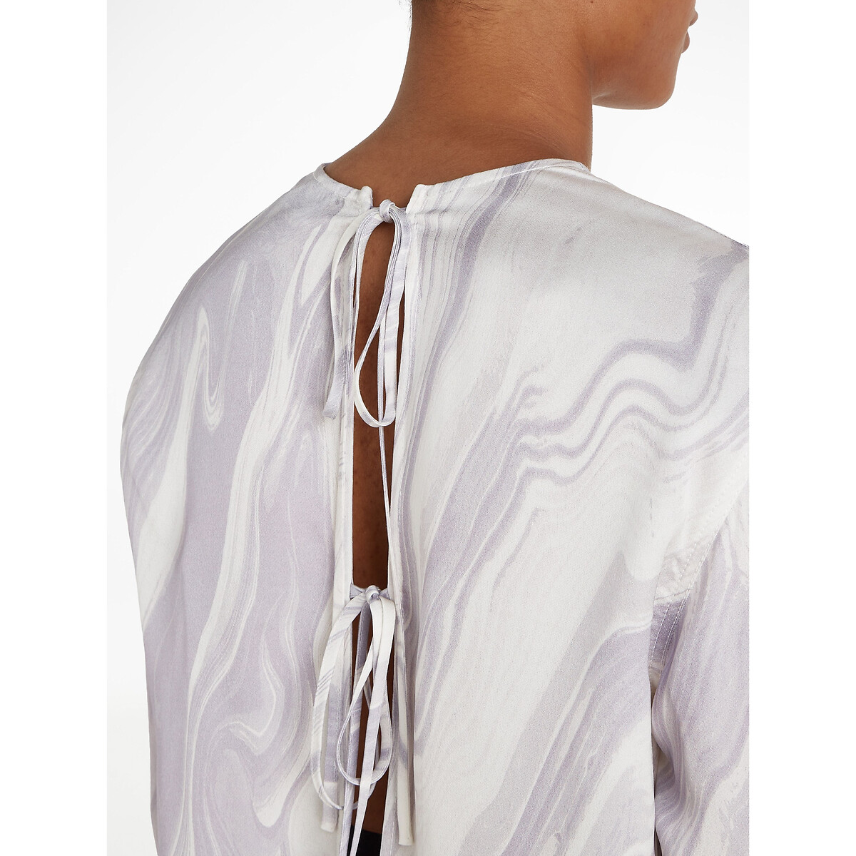 CALVIN KLEIN<br>Camisa de gola redonda com mangas compridas