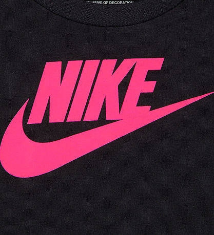 Nike Shorts Set - T-Shirt/Shorts - Hyper Pink/Black
