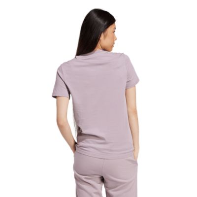 Adidas SportswearLOUNGEWEAR Essentials Logo Shirt - violett