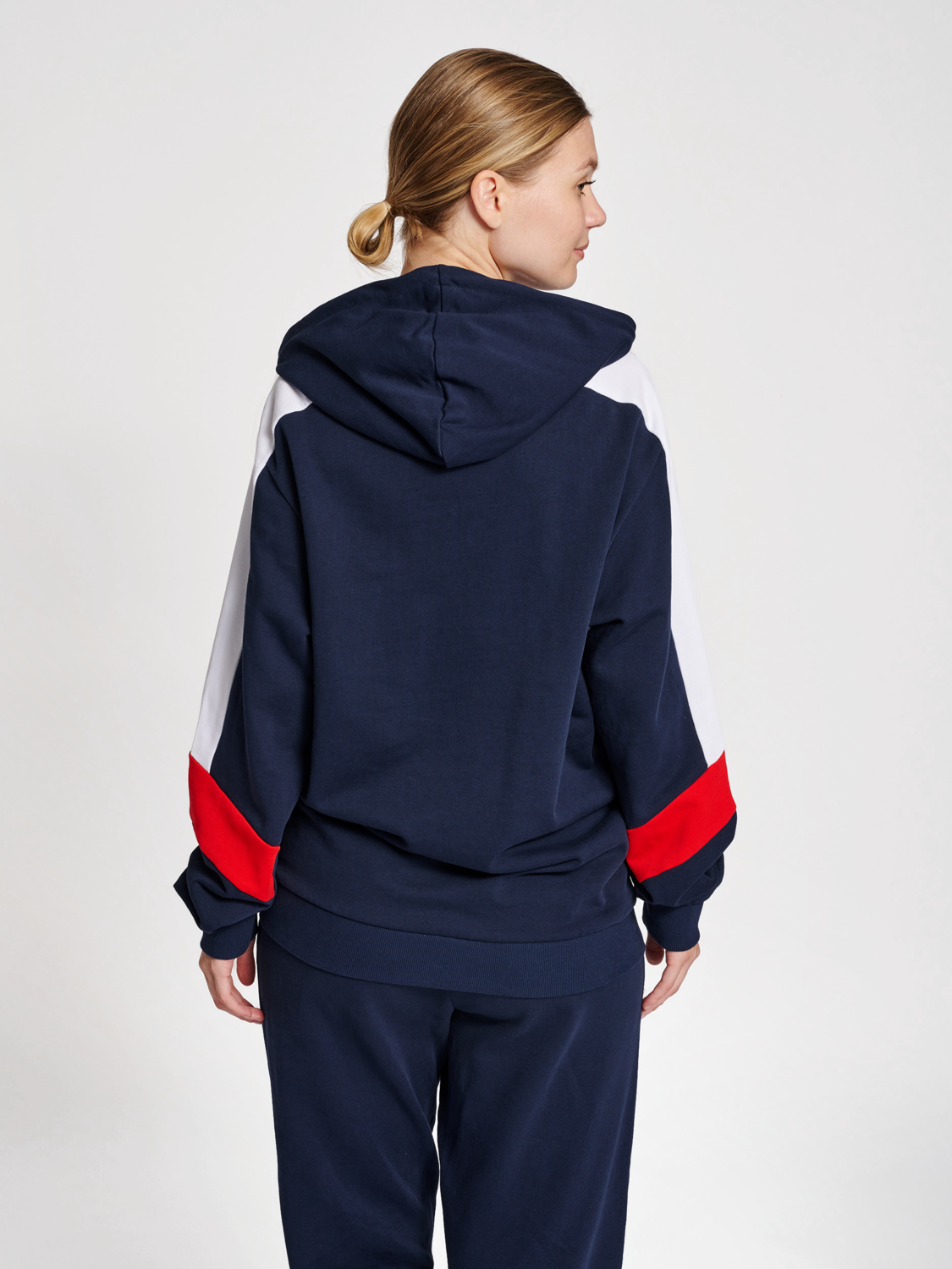 hmlIC CLAUDE HOODIE