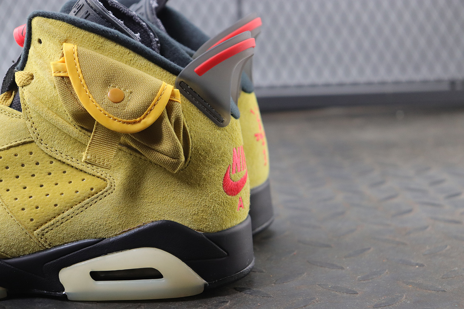 Jordan 6 Retro Travis Scott Yellow Friends & Family