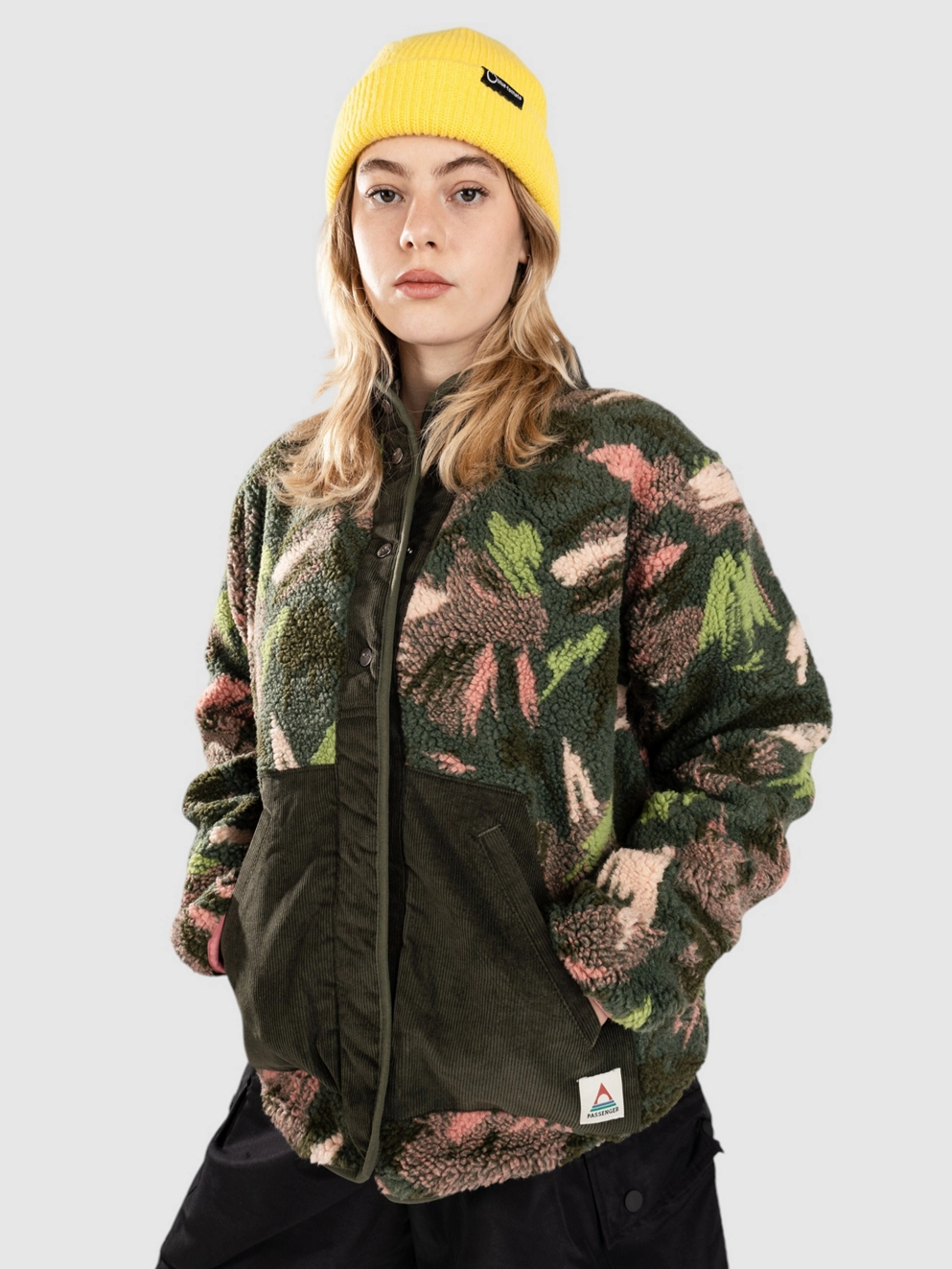 Passenger Clover 2.0 Recycled Fleece Sherpa Jacket abstract mountain fir tre