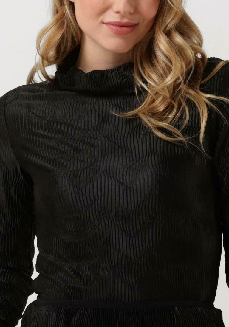 ANOTHER LABEL zwarte another label  charlot top l/s