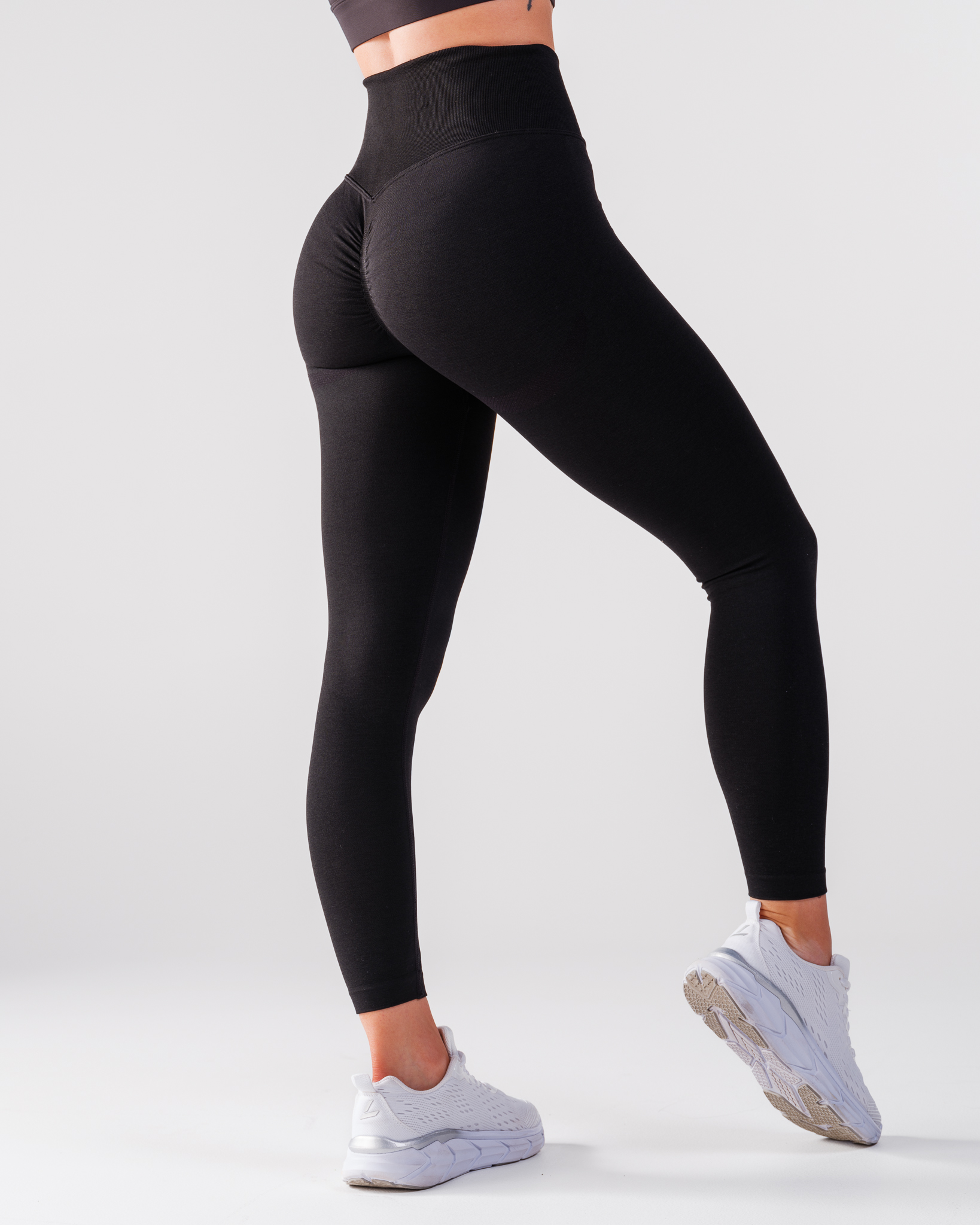 LEVITY Ignite Marl Seamless Scrunch Tights Black Marl