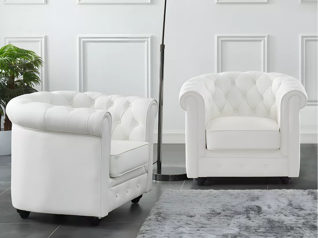 Lot de 2 fauteuils en cuir de buffle CHESTERFIELD - Blanc