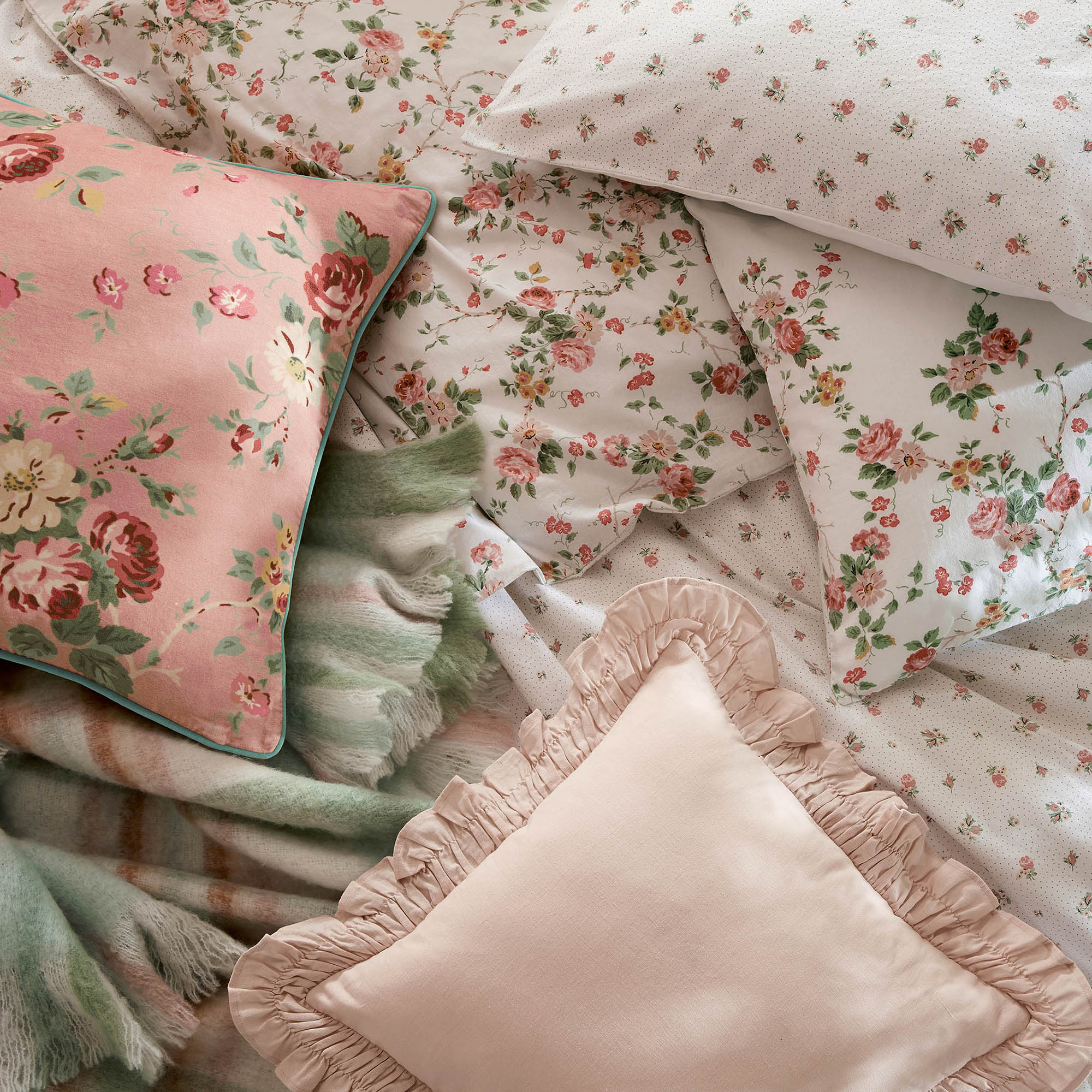 Dekbedovertrek Mountney Garden Antique Pink 220x230 cm
