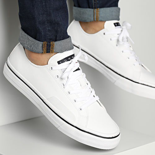 Baskets Lace Vulcan 1047 White