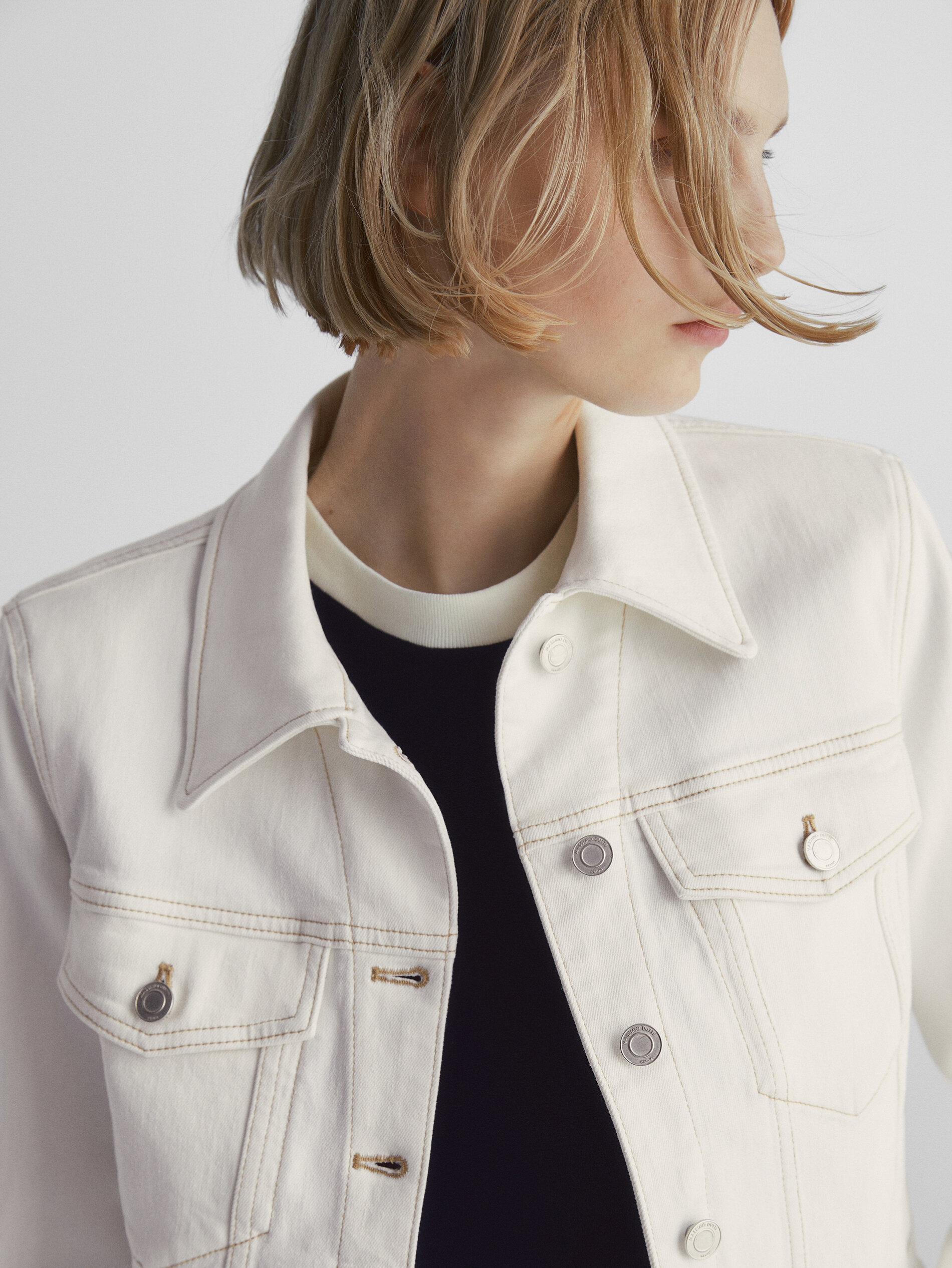 Jaqueta jeans com costuras - RAW