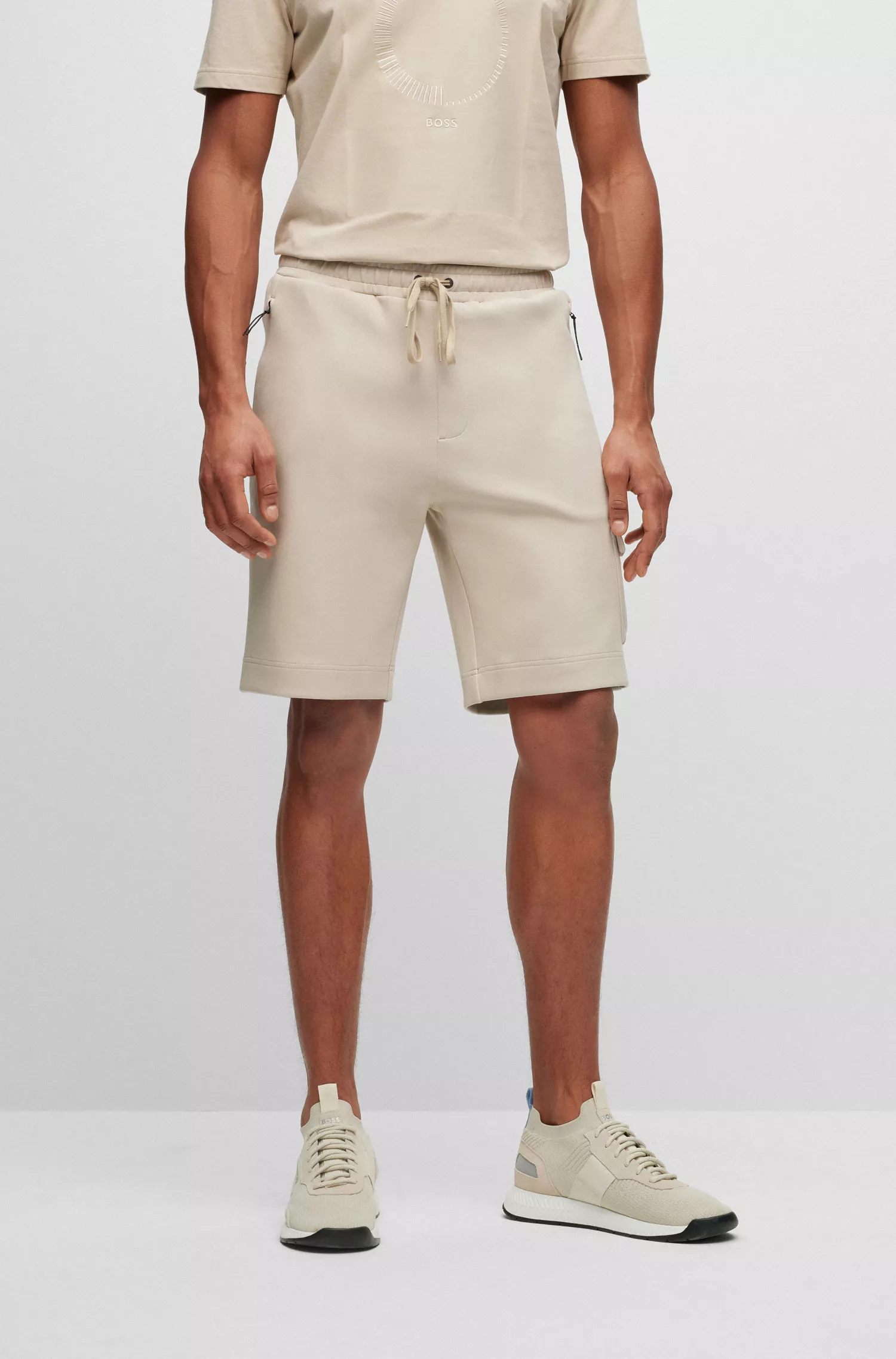 Calções BOSS Green - Tecido de algodão elástico avançado com bolsos com fecho de correr.