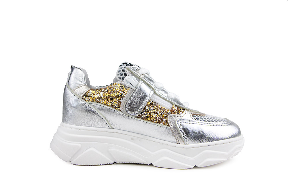 Red Rag Sneaker Silver Fantasy