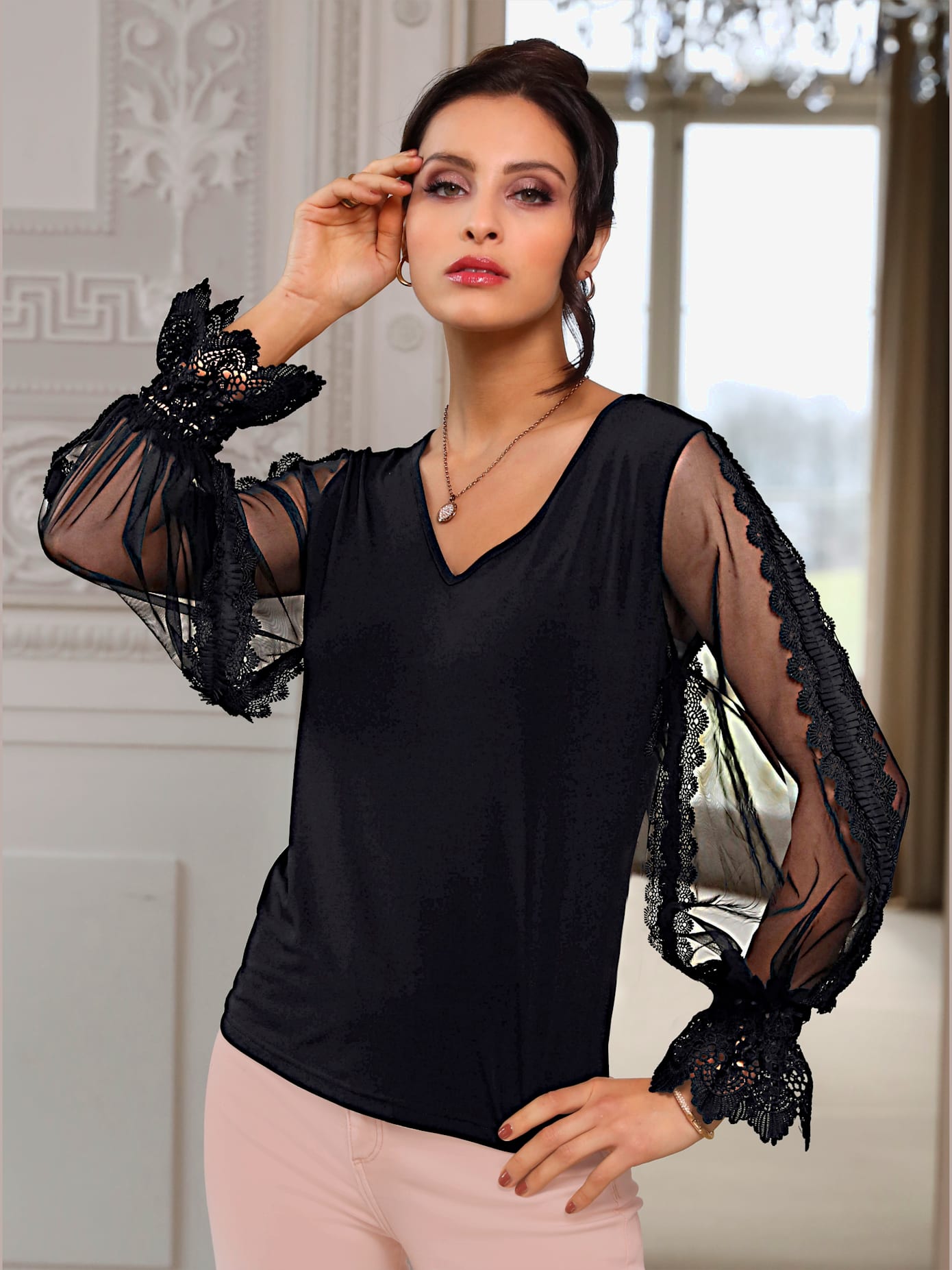 T-shirt à manches longues manches extravagantes