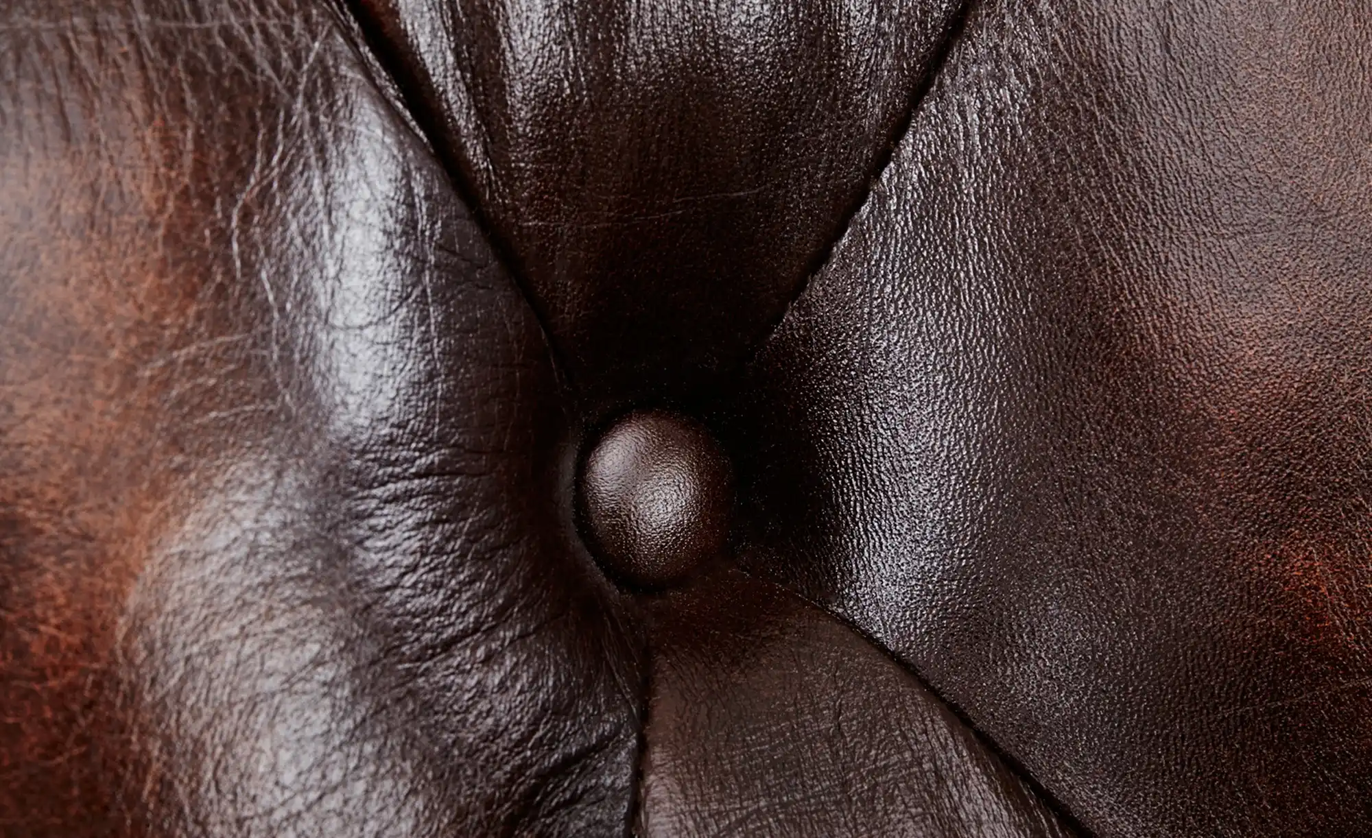 uno Ledersofa im Vintagelook Chesterfield