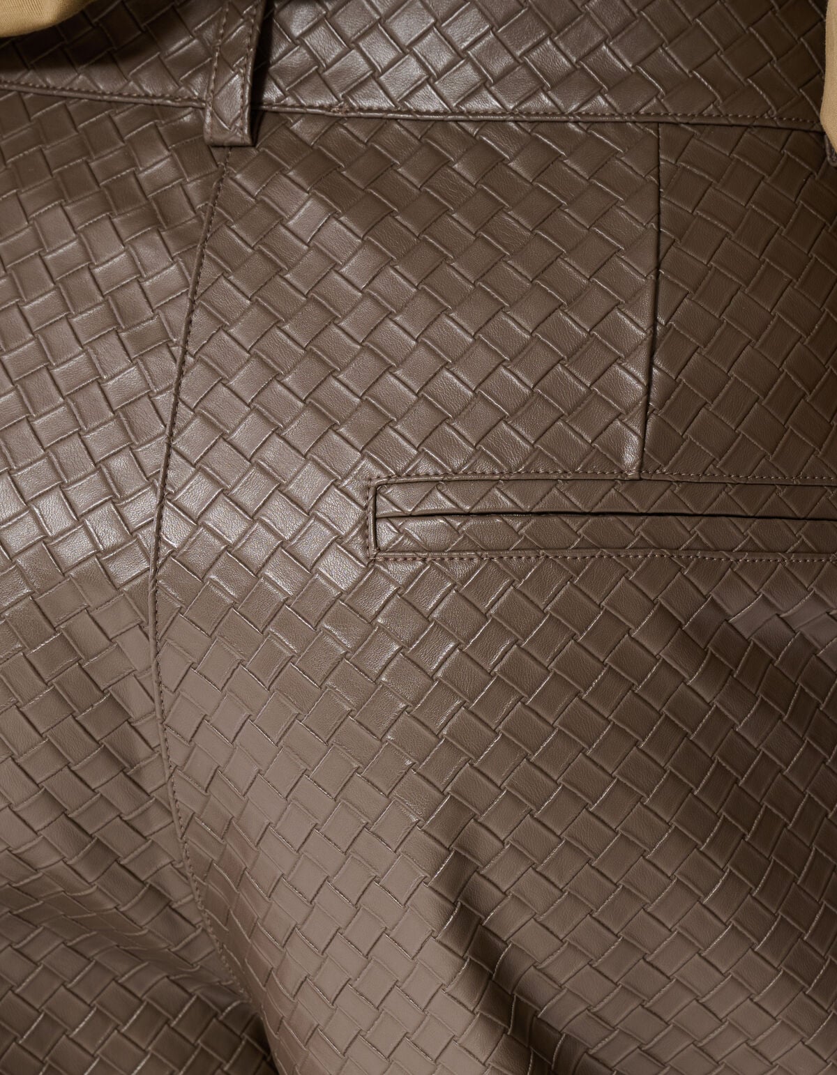 Vegan Leren Braided Barrel Fit Broek Donkerbruin