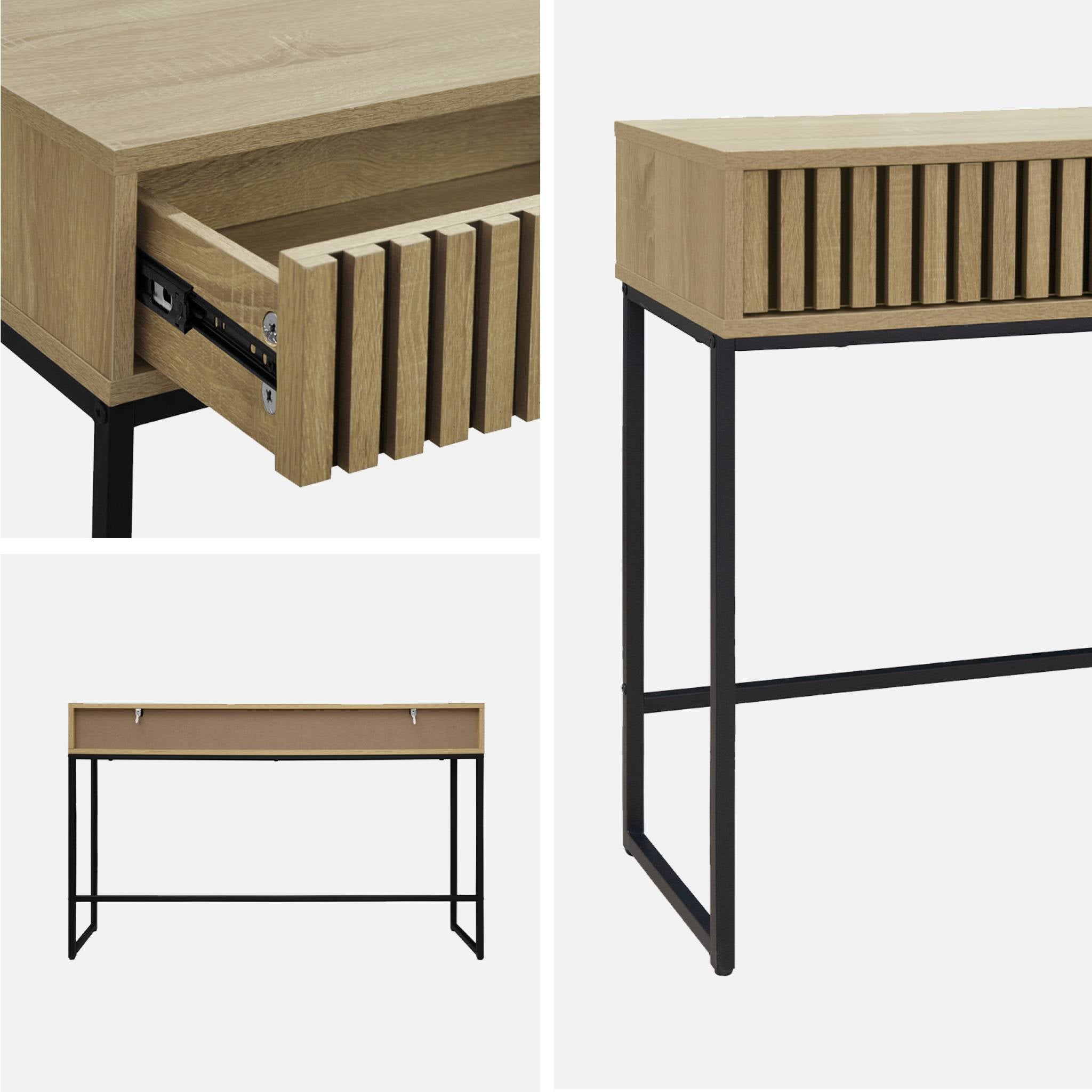sweeek - Eigentijdse sidetable met 2 laden, gegroefd hout en zwart