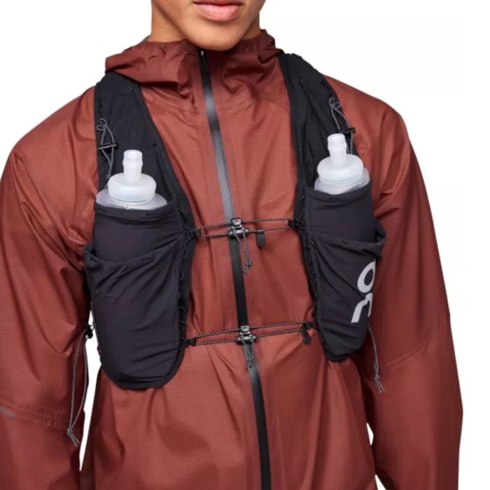 On Unisex Rygsække og tasker Ultra Vest 10L Sort