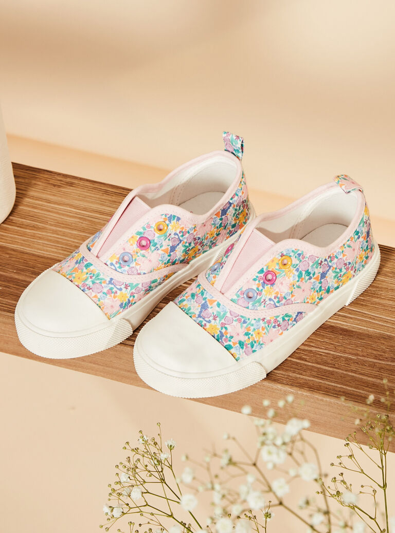 Slip-on écru à imprimé fleuri