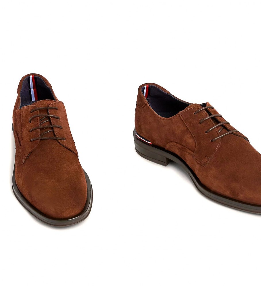 Sapatos Derby Tommy Hilfiger Signature em couro marrom