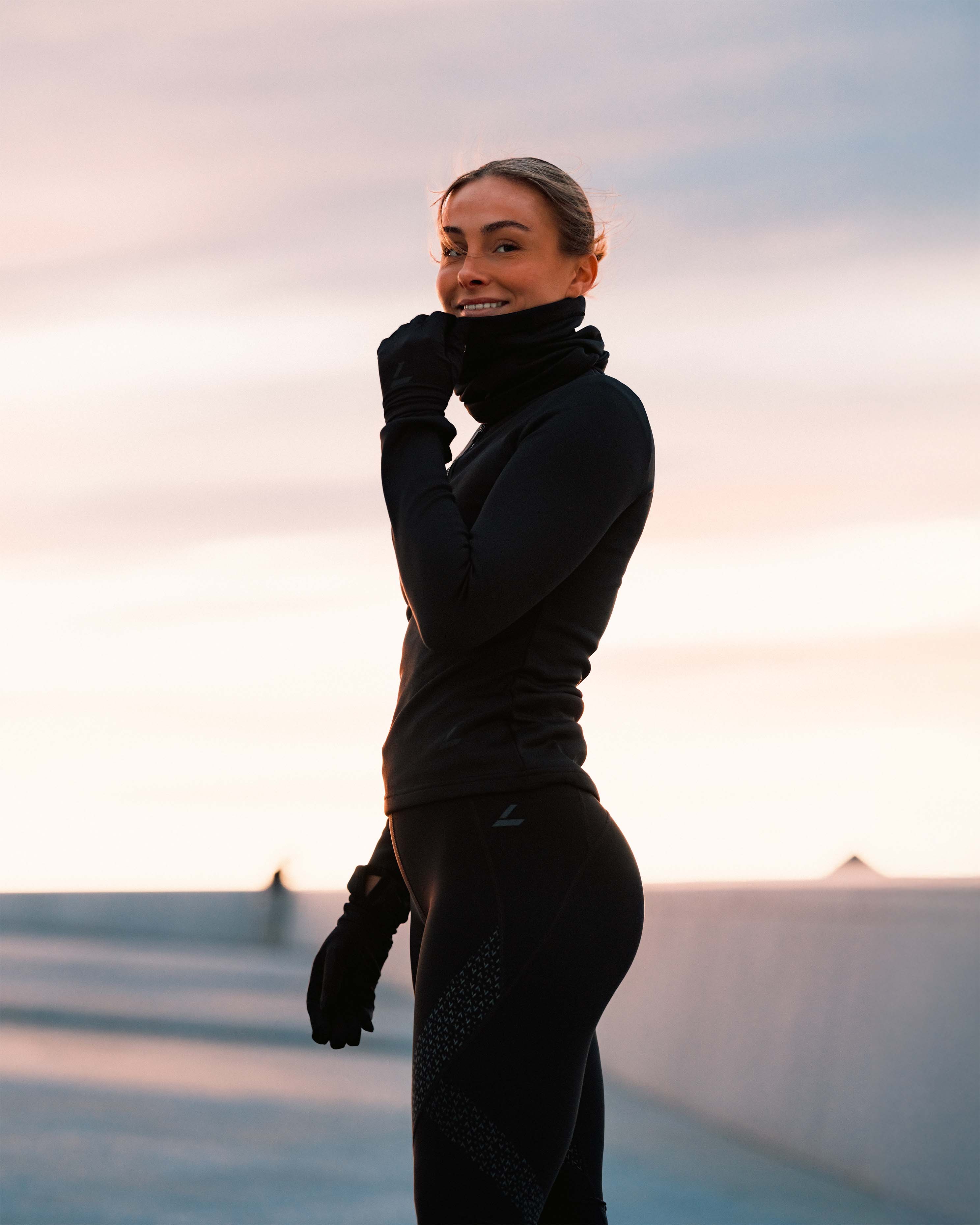 LEVITY Conquer Winter Pocket Tights Black Reflective