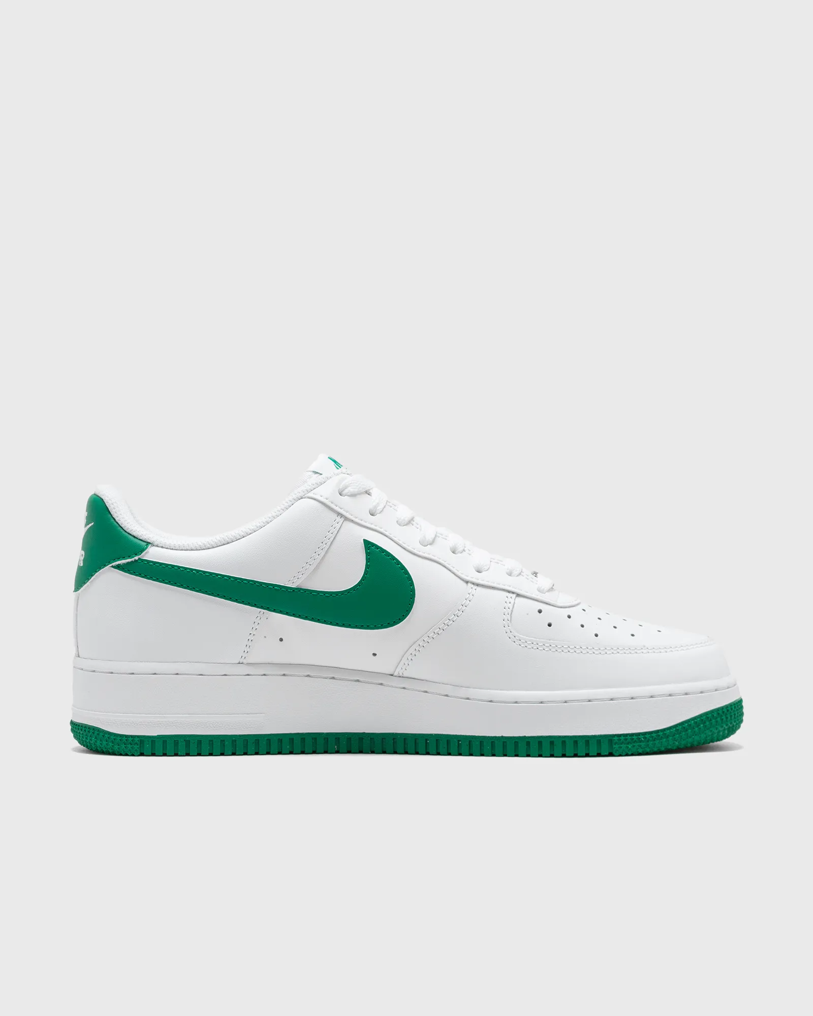 Nike AIR FORCE 1 '07